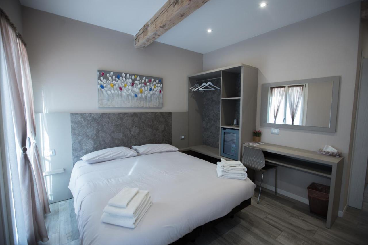 Lanterna Room&Breakfast Carpi Extérieur photo