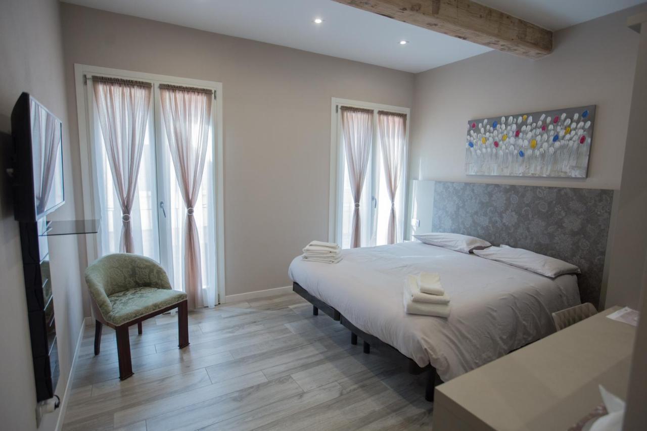 Lanterna Room&Breakfast Carpi Extérieur photo