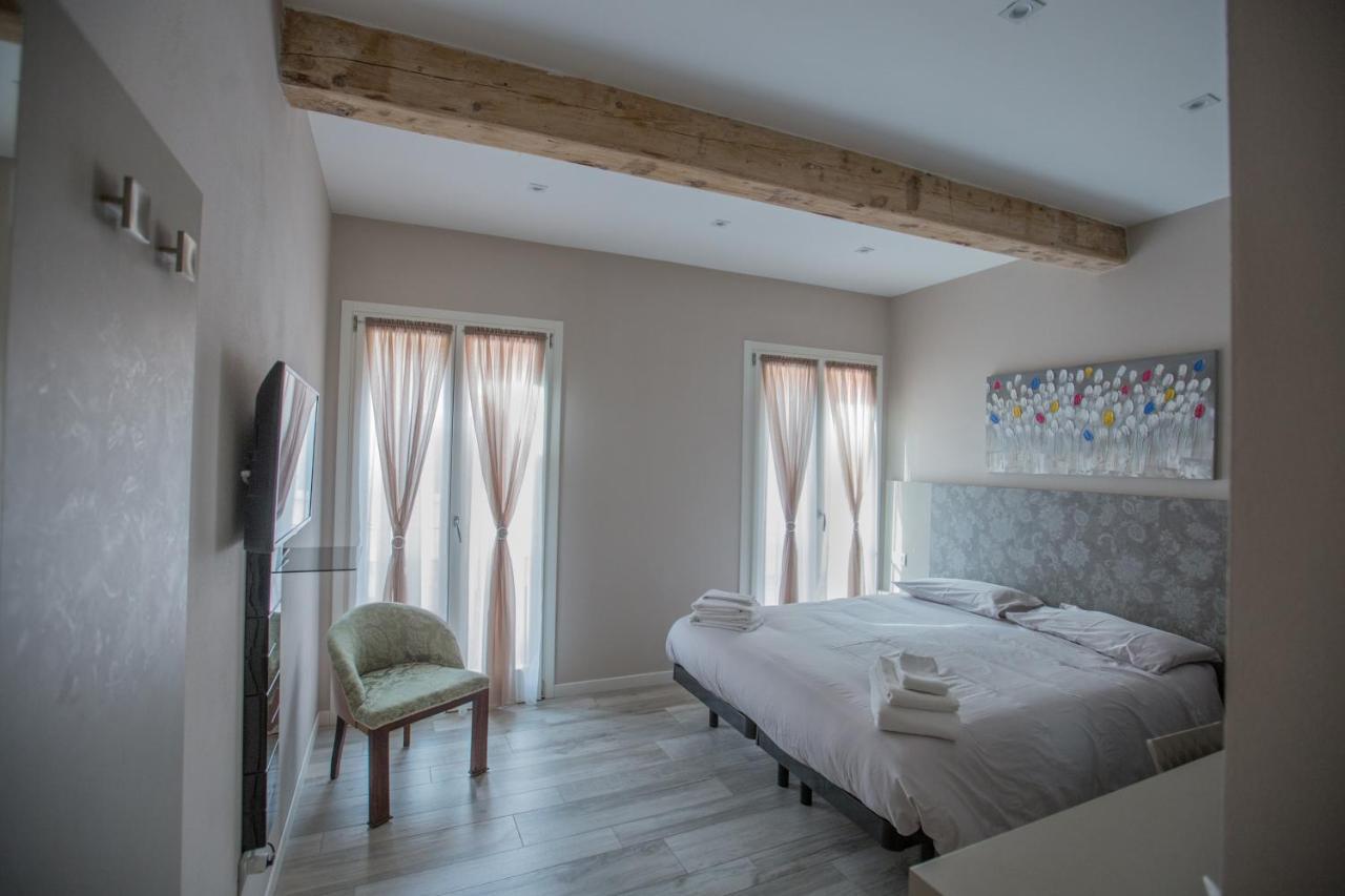 Lanterna Room&Breakfast Carpi Extérieur photo